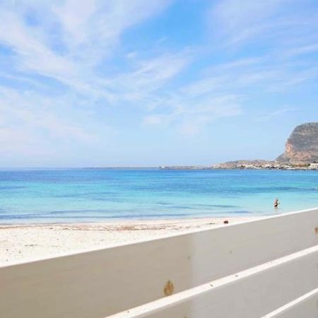 Stabilimento Lido Burrone Bed and Breakfast Favignana Exterior foto