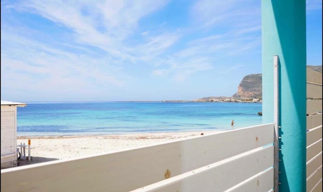 Stabilimento Lido Burrone Bed and Breakfast Favignana Exterior foto